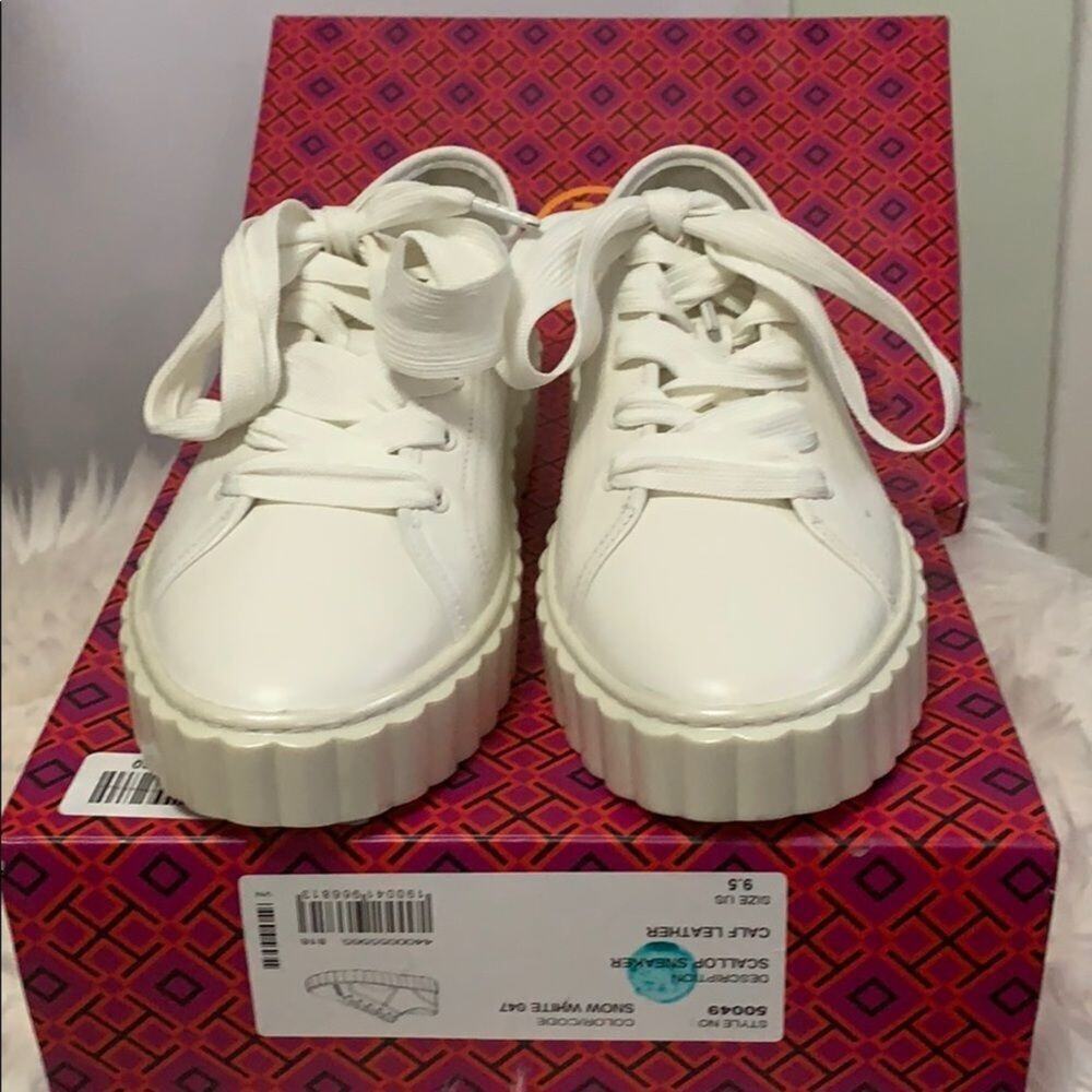 NWT TORY‎ BURCH CALF LEATHER  SNEAKERS SZ 9…
